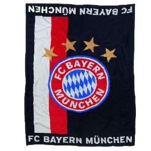 FC Bayern München Decke Black Logo  Sport & Freizeit