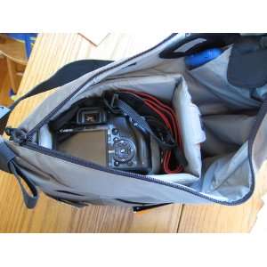  Lowepro Passport Sling Camera Bag (Mica)