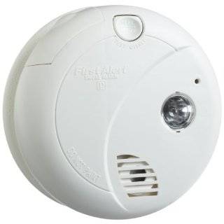 First Alert SA720CN Smoke Alarm Photoelectric Sensor with Escape Light