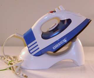 ORECK CORD / CORDLESS STEAM IRON JP8100CB Excellent Used Condition 