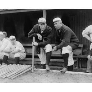  1915 photo Grover Cleveland Alexander & manager Pat Moran 