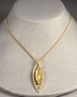 Pearl Gold Pendant Necklace  