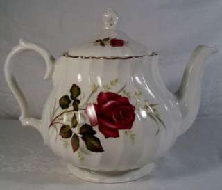Myott Anniversary Rose Tea Pot with Lid  