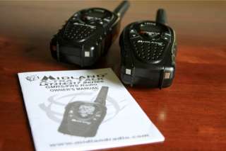 Midland LXT317 14 Mile 22 Channel FRS/GMRS Two Way Radios (Pair 
