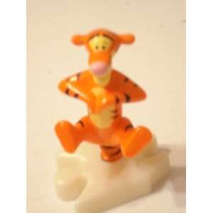  McDonalds Happy Meal Toy   Winnie the Pooh Tigger 